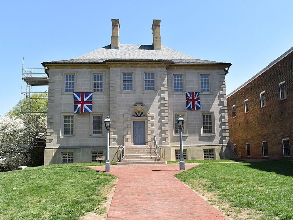 A real landmark view in Beverley Hills, Alexandria, VA, part of the Alexandria Pro Plumbing service area